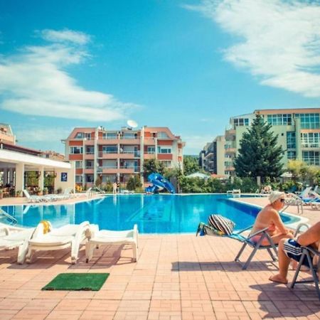 Sunny Fort Private Apartment Сонячний Берег Екстер'єр фото